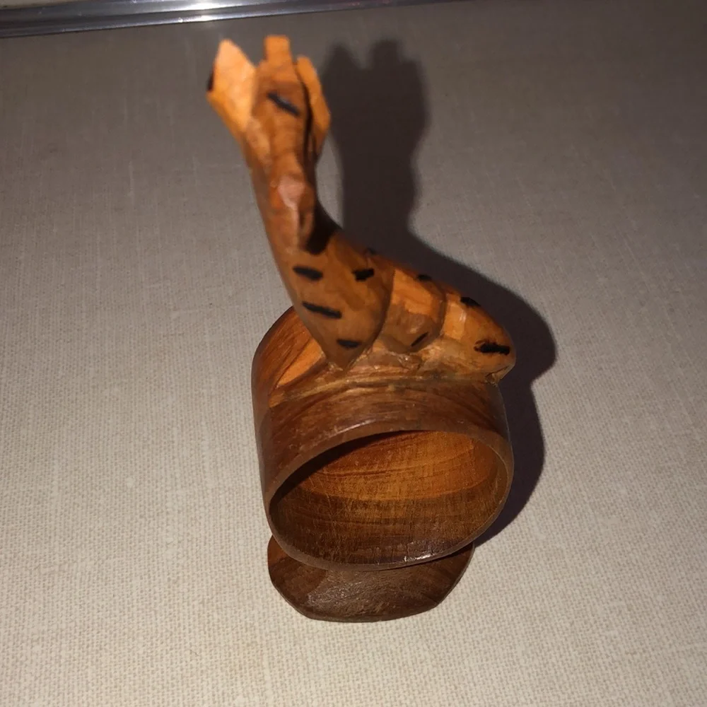 Hand‎ carved made in Kenya Animal Wooden napkin rings, set of 4